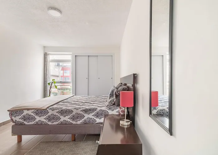 T301 - 1 Bedroom - 1 Bth Apartamento
